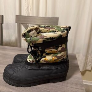 Western Chief Black and Camouflage Winter Boots Size 6